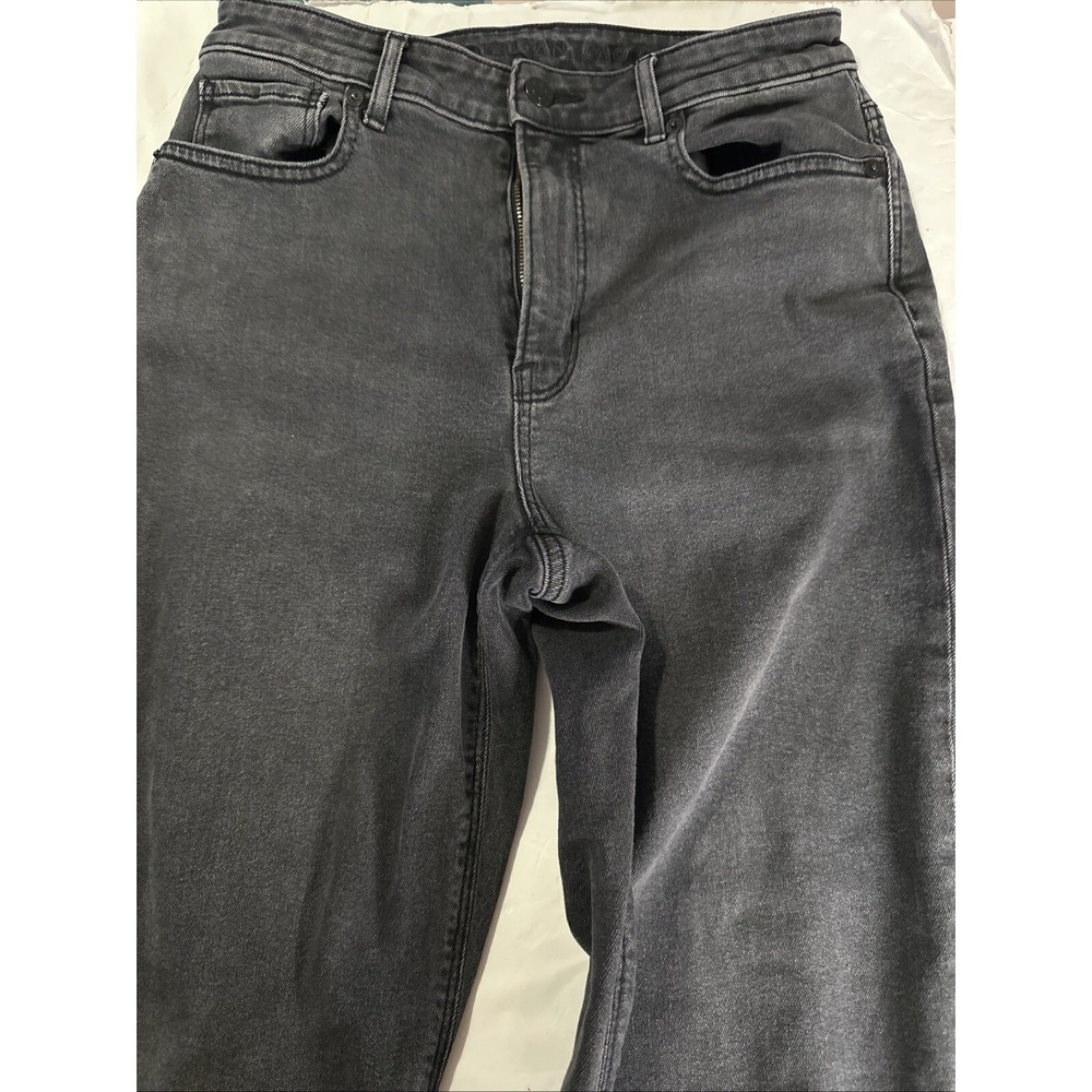 American Eagle Black Distressed Mom Jeans Women's size 4 stretch‎